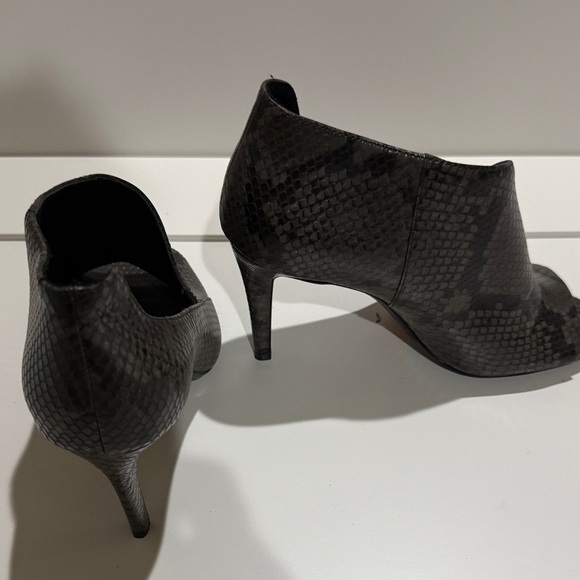 Calvin Klein Snakeskin Pattern Peep-Toe Heels - Picture 2 of 3